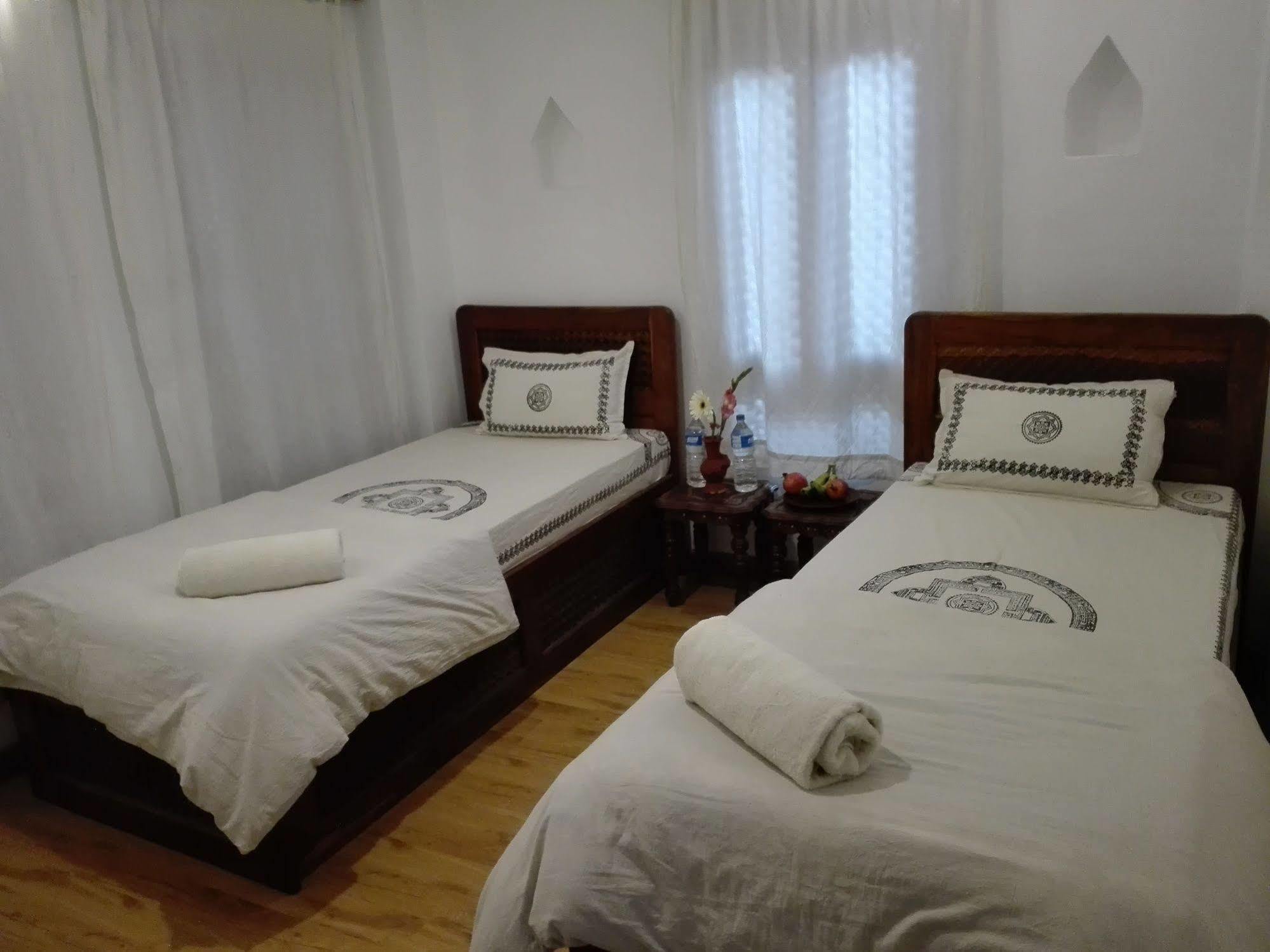 Sunny Guest House And Cafe Bhaktapur Exterior foto